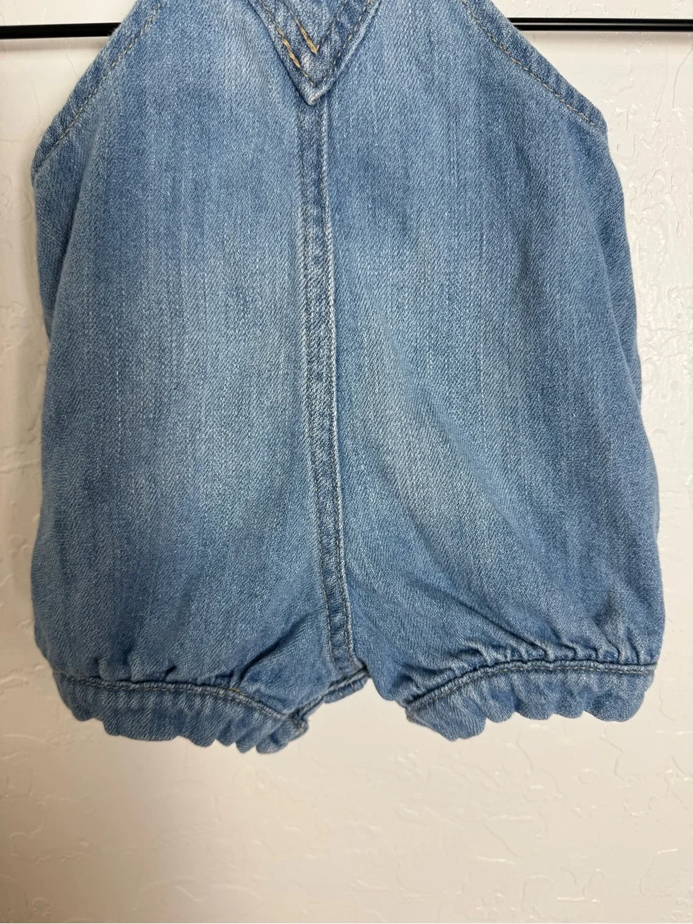 Baby GAP Denim Ruffle Bubble Shortalls Overalls Blue Light Wash 0-3 Months